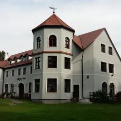 Akacjowy Dwór W Szamocinie (Szamocin )