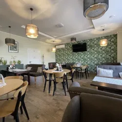 Bar Pod Kasztanami (Laszki )