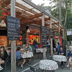 Bar Z Kebabem (Pobierowo )