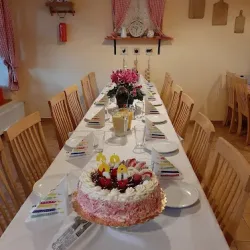 Bistro Łakomy Kąsek Obiady Domowe (Plewiska )