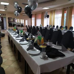 Cafe Club Polonia Organizacja Imprez Okolicznościowych I Sportowych Sala (Kępno )
