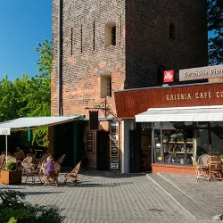 Cafe Galeria - Kawa / Desery / Lody - Wieża Wodna 1571 R. We Fromborku (Frombork )