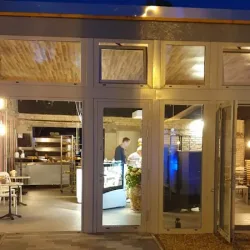 Cukiernia Elżunia Od 1968r. Pizza (Pobierowo )