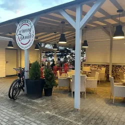 Czerwony Pomidor (Pobierowo )