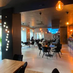 Czeski Film Pub & Restauracja Częstochowa (Częstochowa )