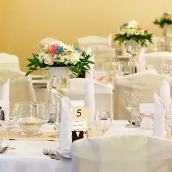 Dworek Różany - Hotel & Restaurant (Namysłów )