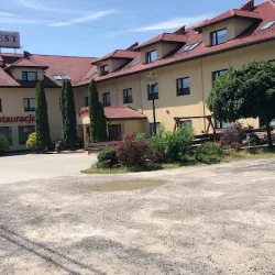 Forrest - Usługi Hotelarskie - Noclegi, Restauracja (Głogów Małopolski )