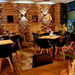 Grand Pizza & Restaurant (Ostrów Wielkopolski )