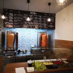 Grubo Krojony DÖner Kebab (Lubliniec )