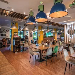 Gucio - Restauracja I Noclegi (Szczyrk )
