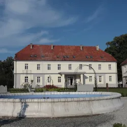 Hotel Court Park Nysa (Nysa )