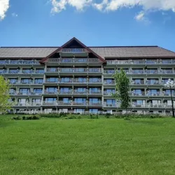 Hotel GoŁĘbiewski W Mikołajkach (Mikołajki )