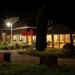 Hotel Hetman (Lgota Murowana )