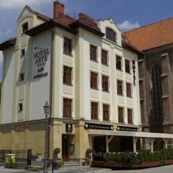 Hotel I Restauracja Arte Brzeg (Brzeg )