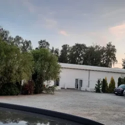 Hotel Niedźwiedź (Nowy Dębiec )