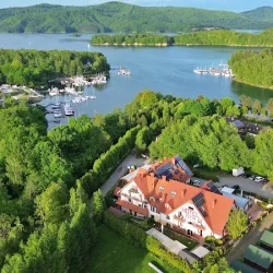 Hotel Restauracja Zefir (Polańczyk )