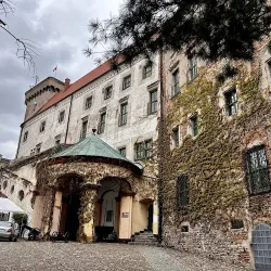 Hotel Zamek W Otmuchowie (Otmuchów )