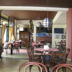 Janus Restauracja I Apartamenty (Ełk )