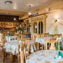 Karczma Carpatia (Smerek )