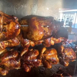 Kurczak Z Rożna U Brysia (Czaplinek )