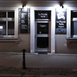 La Piccola Italia Restauracja / Gniezno / Pizzeria / Pizza / Burgery (Gniezno )