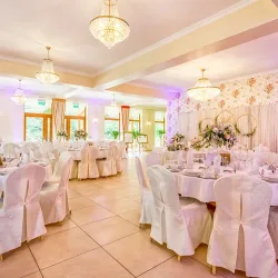 Leśna Perła - Restauracja I Hotel (Rudziniec )