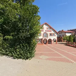 Lisewski Dwór. Restauracja (Olecko )