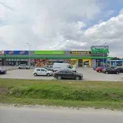 Lodolandia Nowa Sarzyna (Nowa Sarzyna )