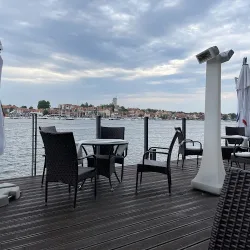 New Island Pub (Mikołajki )