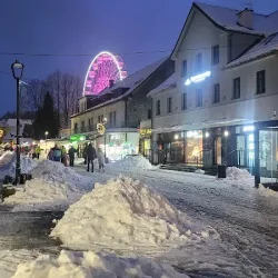 Niby Nic. Wynajem Pokoi. (Wisła )