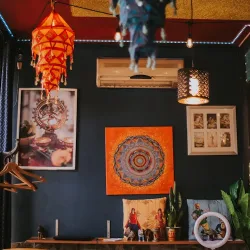 Noodles & Momo Thai Restaurants And Other Permanent Catering Establishments (Ostrów Wielkopolski )