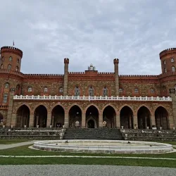Pałac Marianny Orańskiej W Kamieńcu Ząbkowickim (Kamieniec Ząbkowicki )
