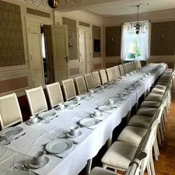 Pałac W Orli - Hotel I Restauracja (Koźmin Wielkopolski )