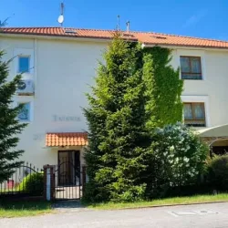 Pensjonat Batawia (Łazy )