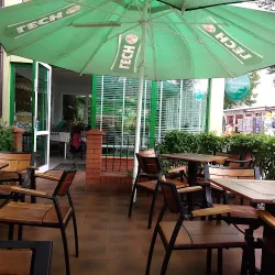 Pensjonat & Pizzeria 