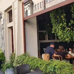 Pizzeria Frontiera Poznań Szewska – Pizza Klasyczna (Poznań )