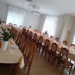 Pod Tułem - Restauracja, Catering, Sala Weselna, Imprezy, Cieszyn. (Cisownica )