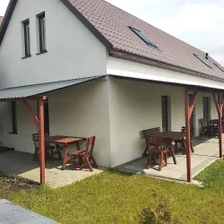 Pokoje Do Wynajęcia W Ślesinie (Ślesin )