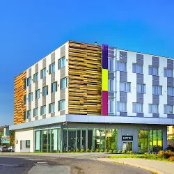 Qubus Hotel Żory (Żory )