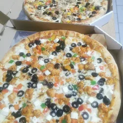 Rafi Pizza (Lutoryż )