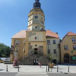 Ratusz W Otmuchowie (Otmuchów )