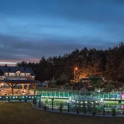 Resort Pod Lasem (Kolonowskie )