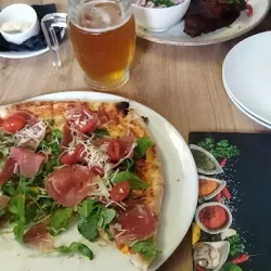 Restauracja Aura (Głogów Małopolski )