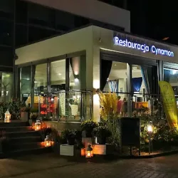 Restauracja Cynamon (Ustronie Morskie )