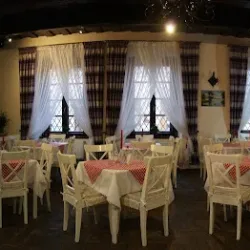 Restauracja I Kawiarnia 