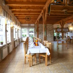 Restauracja Moncheri (Śmigiel )