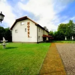 Restauracja Plus Usługi Hotelarskie