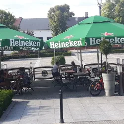 Restauracja Pod Koronami (Krzepice )