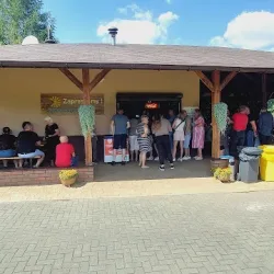 Restauracja Słoneczny Pstrąg Smażalnia Wędzarnia Ryb Bar (Rzędowie )