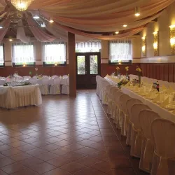 Restauracja Świtała (Zakrzów Turawski )